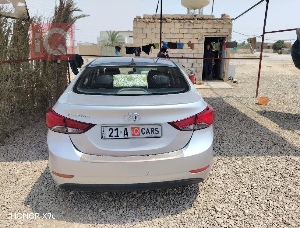 هيونداي النترا